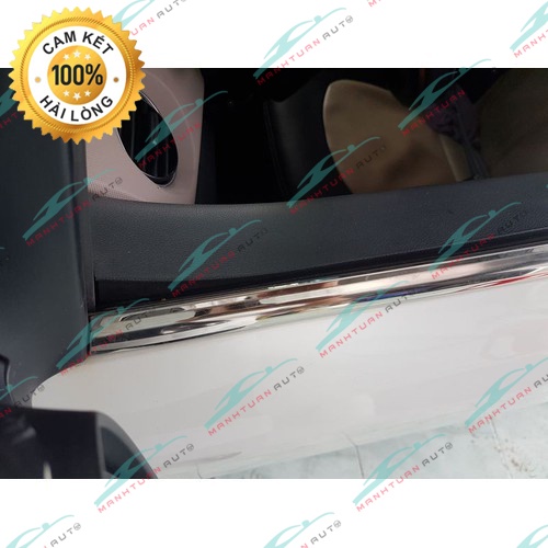 Nẹp chân kính inox theo xe Grand i10 2014 - 2020 bản hatchback và sedan hàng inox cao cấp