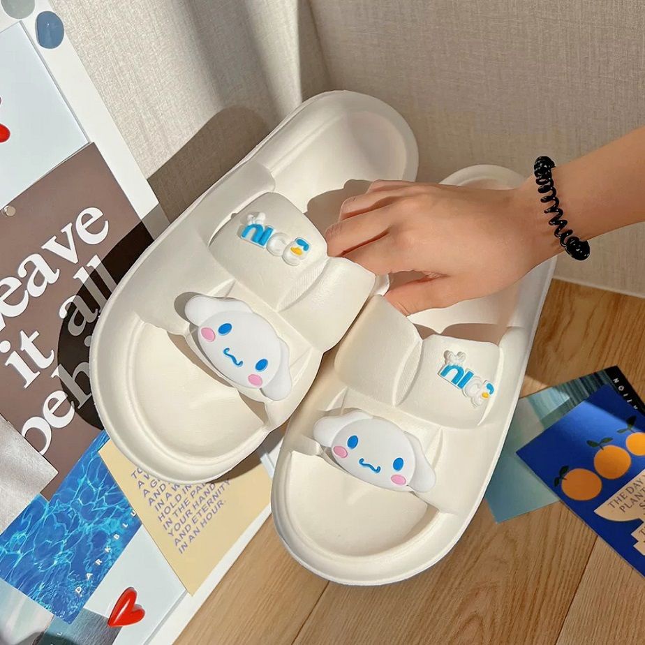 Dép bánh mì GAVINBROWN dày dặn chống trượt hình chú chó tai to màu trắng sữa thời trang mùa hè cho nữ