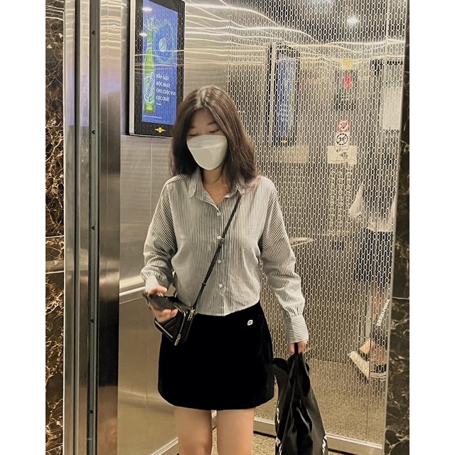 Sơ mi dáng croptop sọc tay dài trẻ trung Ruchan