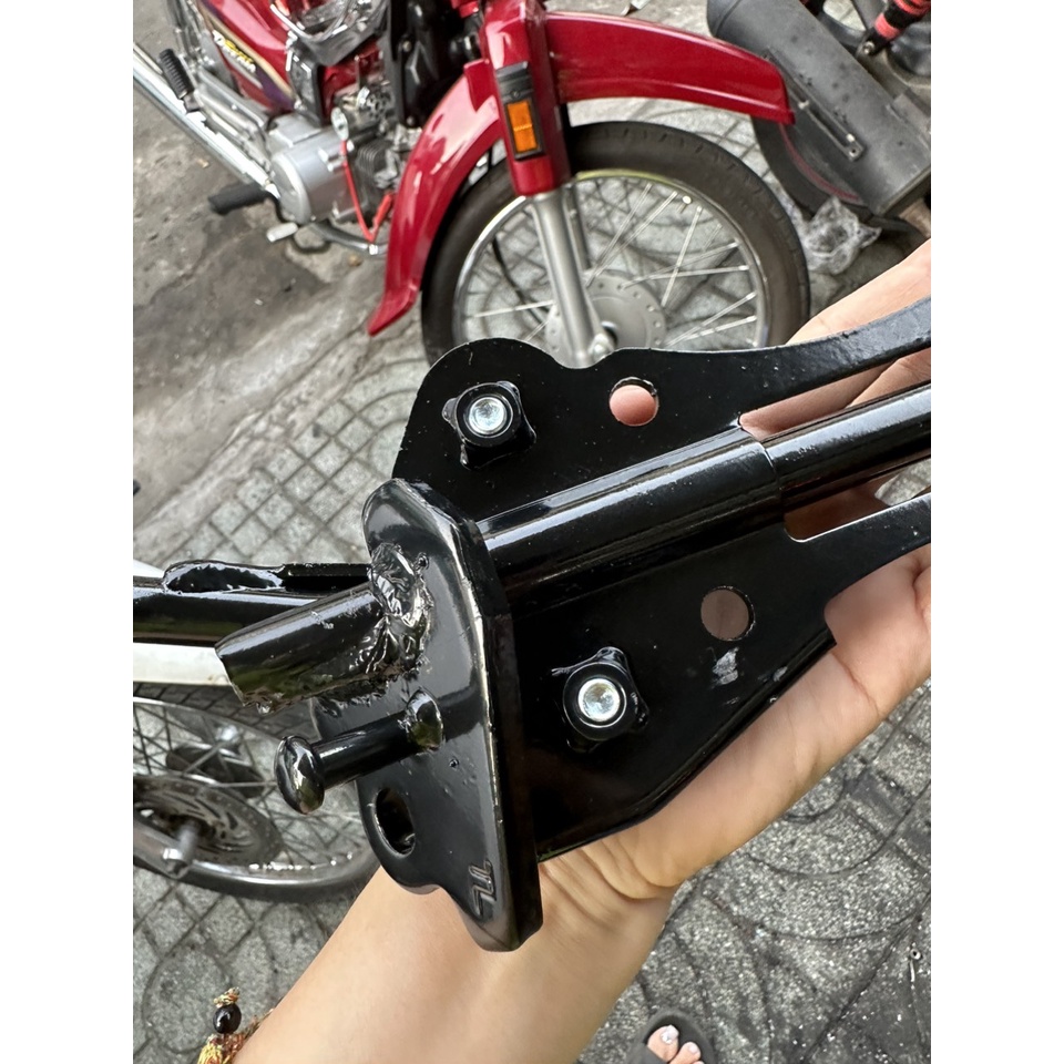 BỘ GÁC CHÂN TRƯỚC  VÀ CHỐNG NGANG 2 TẦNG  XE FUTURE 1 - DREAM - WAVE 110