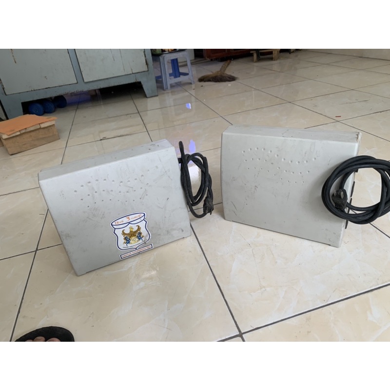 UPS Santak TG1000 600W.