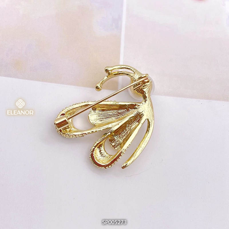 Ghim cài áo nữ Eleanor Accessories hình bướm đính đá ngọc trai nhân tạo phụ kiện trang sức độc đáo 5273