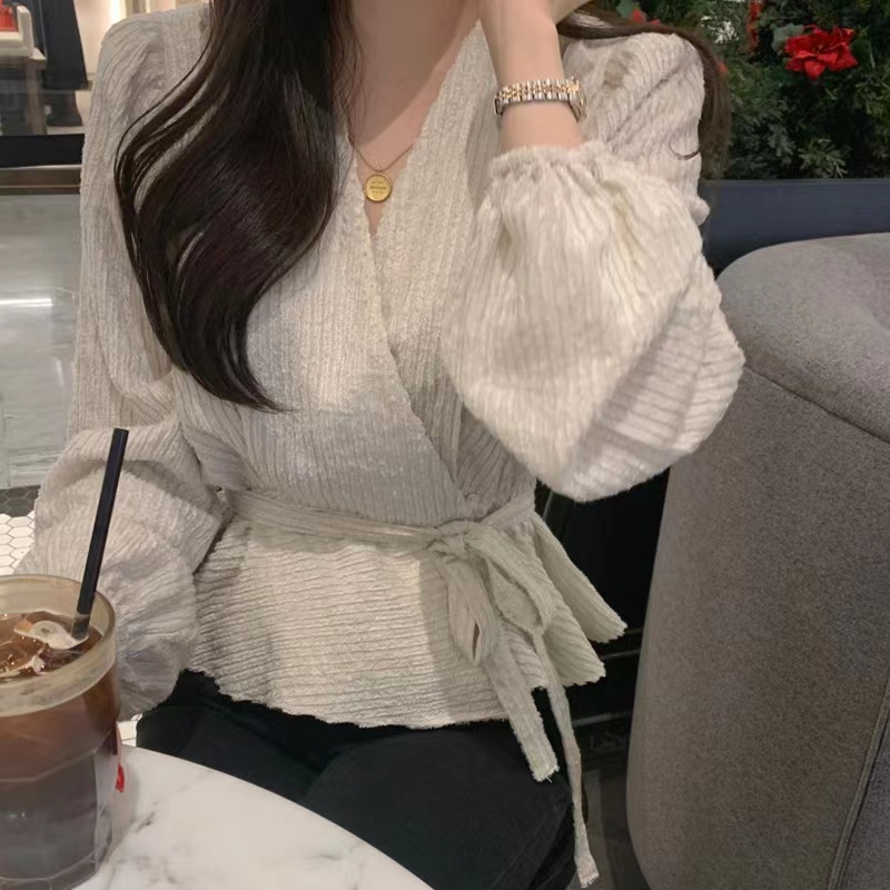 Áo Kiểu Tay Phồng Ngắn Phối Bèo Cổ Chữ V Thời Trang Mùa Xuân Phong Cách Hàn Quốc Mới Cho Nữ
