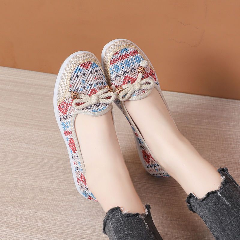 Giày Sandal Vải Đế Mềm Chống Trượt Thoáng Khí Thời Trang Mùa Hè Cho Phụ Nữ Trung Niên