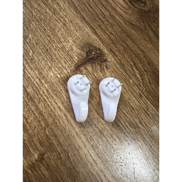 Đinh treo tường không cần khoan tường.Đinh treo tranh đóng tường.