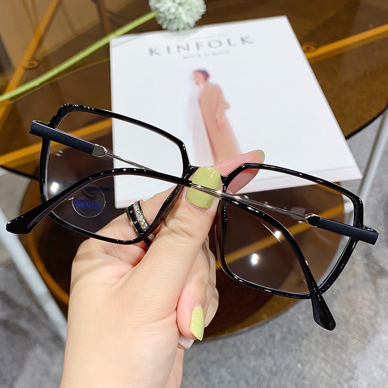 Kính Mát TR90 Chống Tia Bức Xạ Cho Cả Nam Và Nữ