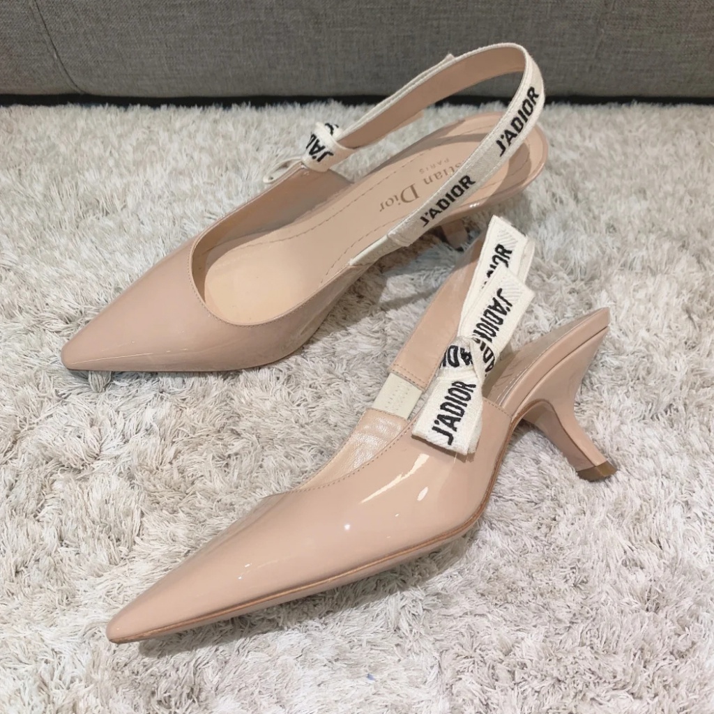 23 mùa xuân và mùa hè thời trang mới thắt nơ chữ cái bằng da sáng chế Giày cao gót gót mèo