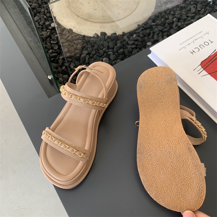 Giày Sandal Hở Ngón Đế Xuồng Dày Quai Xích Thời Trang 2023