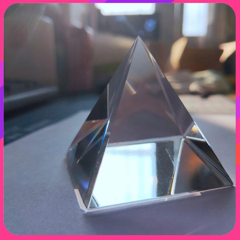 PK Crystal Pyramid Optical Glass Rainbow Prism Rectangular Polyhedral Pyramid
