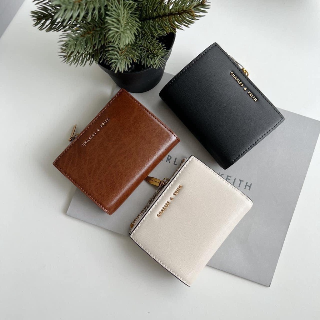 Ví nữ mini cầm tay CNK Charles and Keith nhỏ gọn bỏ túi nhiều ngăn thời trang da cao cấp đựng tiền thẻ