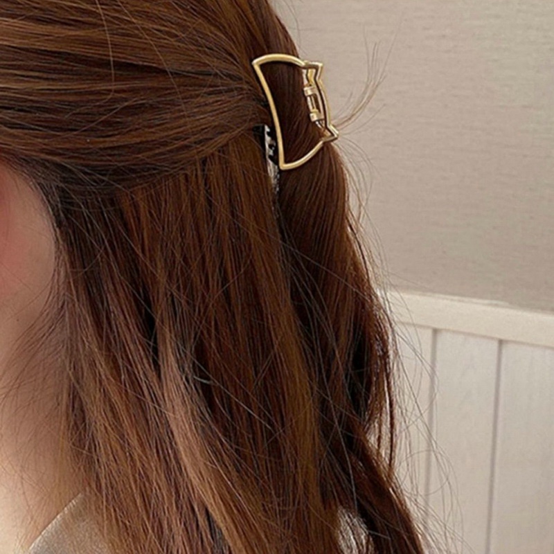 Kẹp Tóc Mini Hình Vuông Màu Vàng Kim Thời Trang Cho Nữ dreamdiary