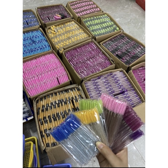 Chải mi 50 cây/túi 16k