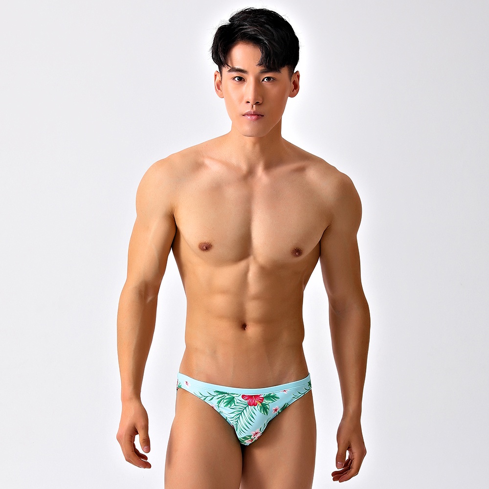 Quần Bơi Tam Giác Lưng Thấp Màu Đen G001 120 Cho Nam