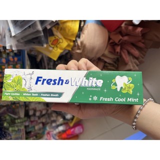 Kem Đánh Răng Fresh & White fresh cool mint 160g Thái Lan