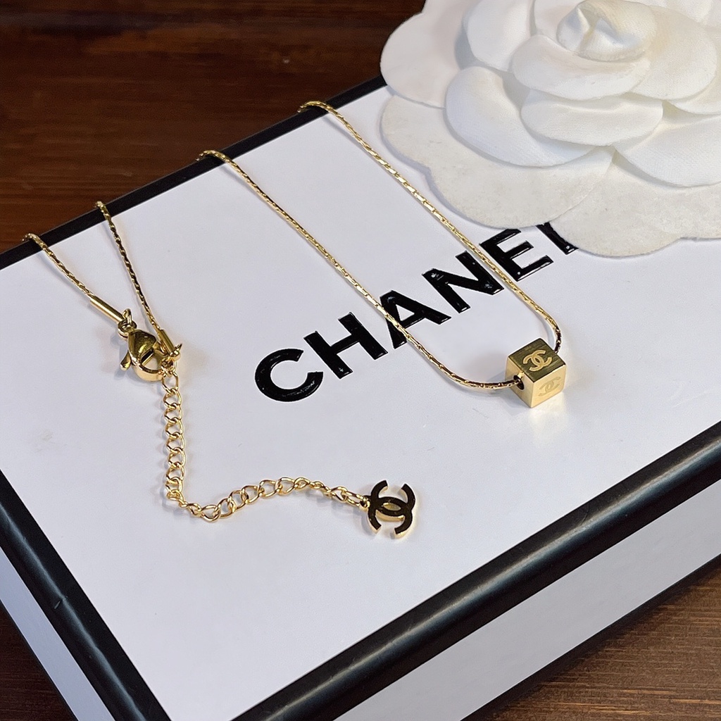 Vòng cổ Thép Titan Hai Lớp Mặt Chữ Thanh Lịch Cho Nam Nữ