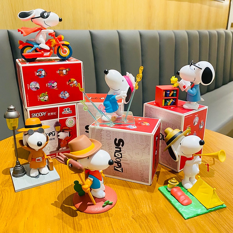 Mô Hình Búp Bê Snoopy Dễ Thương Dùng Trang Trí