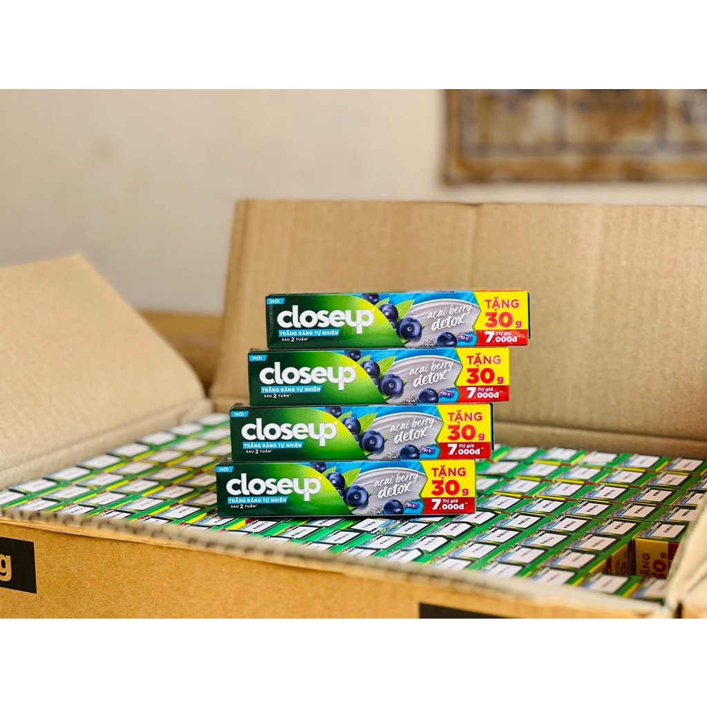 Kem đánh răng Closeup Acai Berry 30g ngừa sâu răng, trắng răng chắc khỏe, hơi thở thơm mát