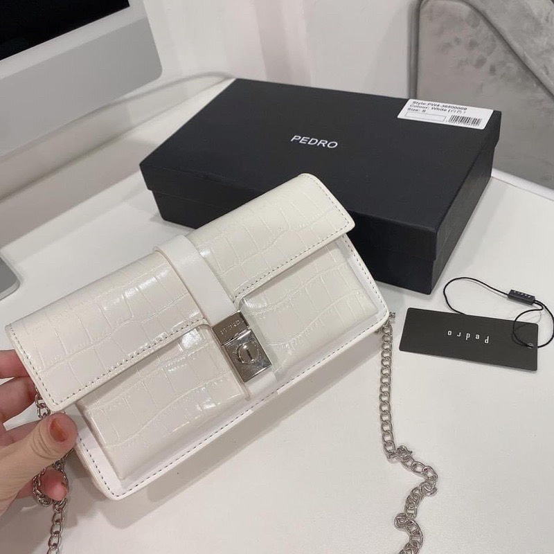 Túi PeDro Vân Da Dây Đeo Xích Size 20