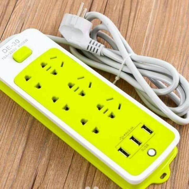 Ổ cắm điện đa năng chống giật có công tắc - 3 cổng USB sạc điện thoại siêu tiện lợi
