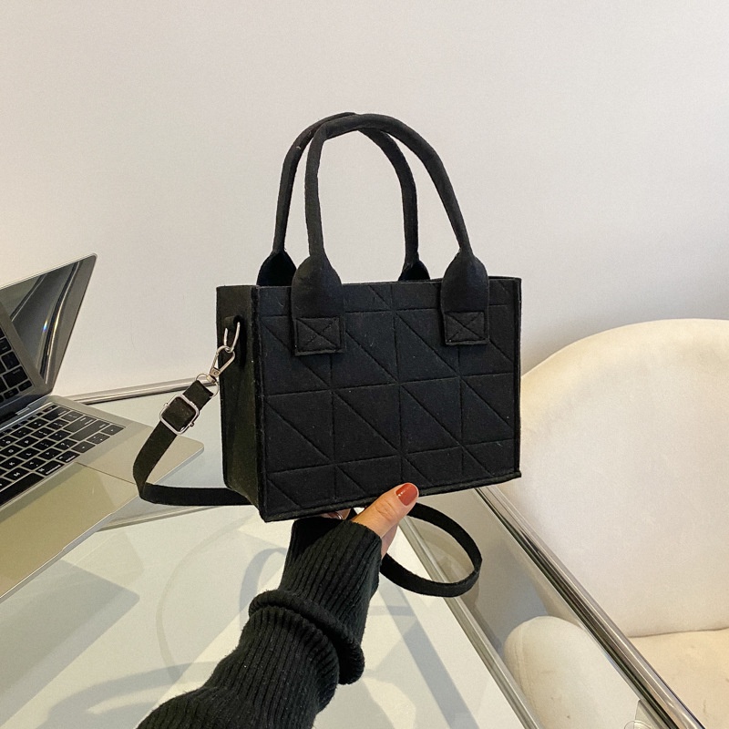 Túi Xách Đeo Vai Sức Chứa Lớn Màu Sắc Đơn Giản Cho Nữ