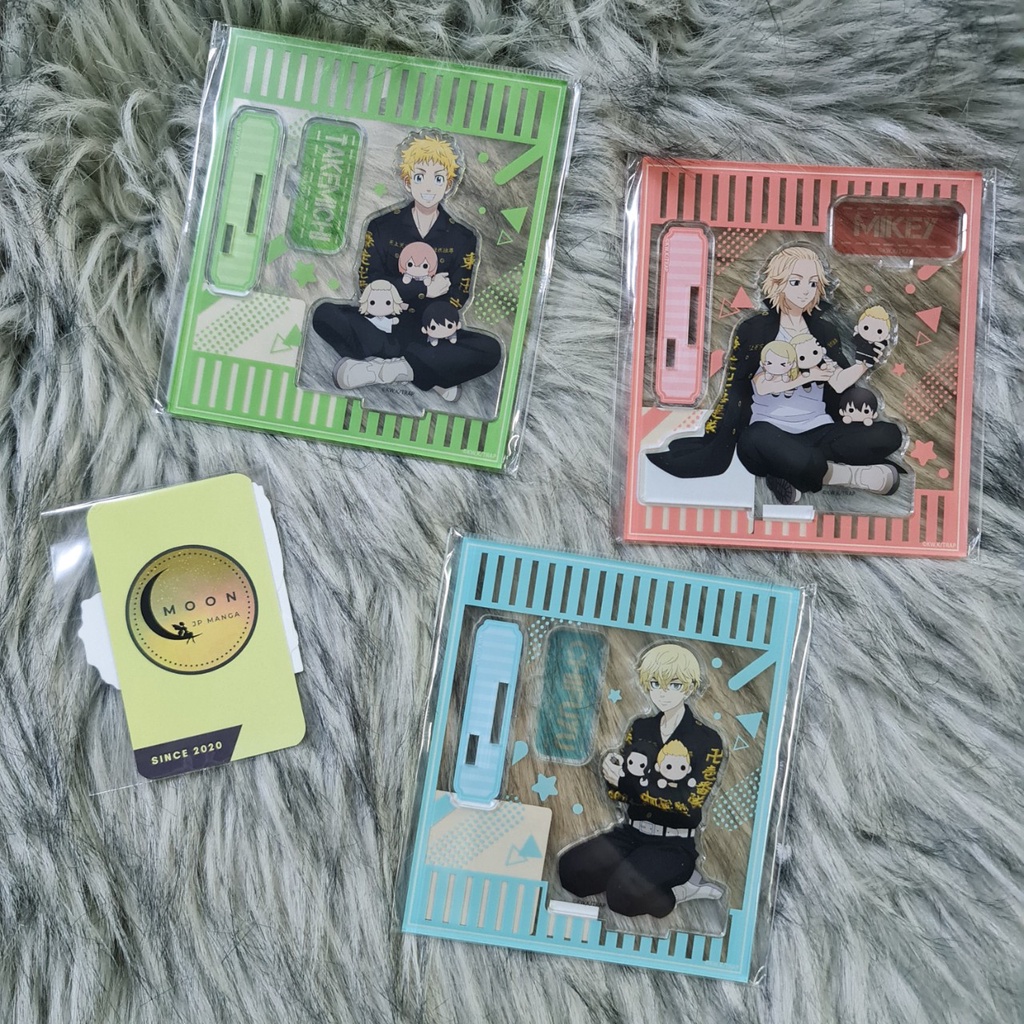 Mô hình standee Tokyo Revengers ôm gấu bông Gyugyutto Plush ver