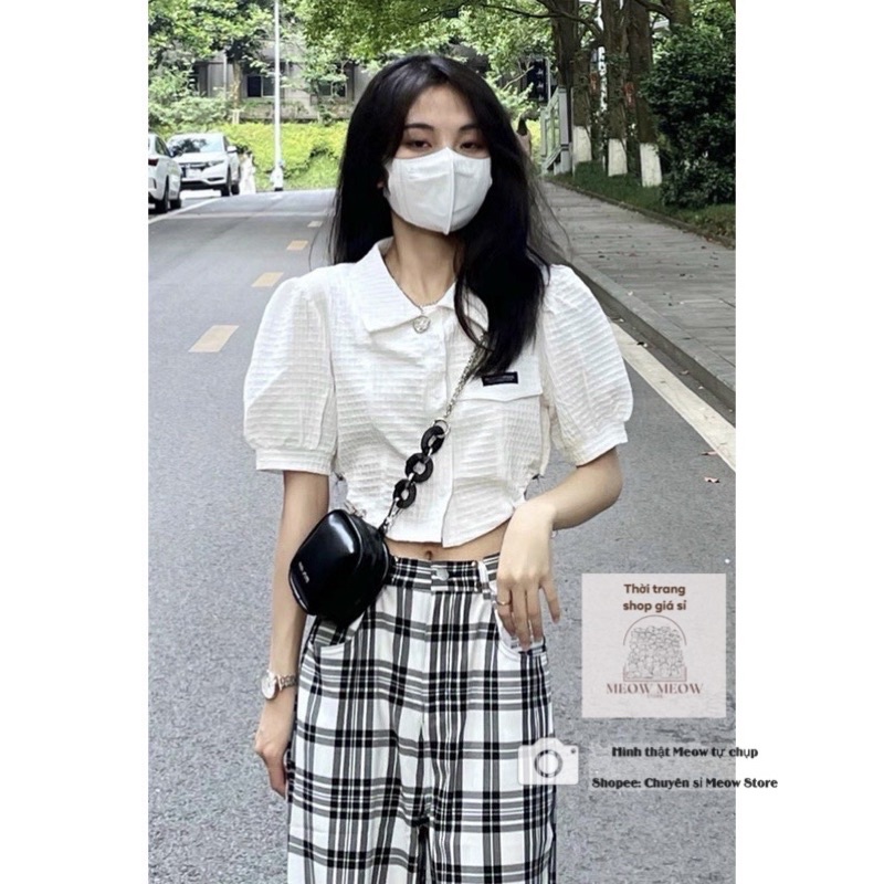 Áo sơ mi Xốp croptop vai phồng dây rút hông phối nắp túi gắn logo Ulzzang siêu đẹp