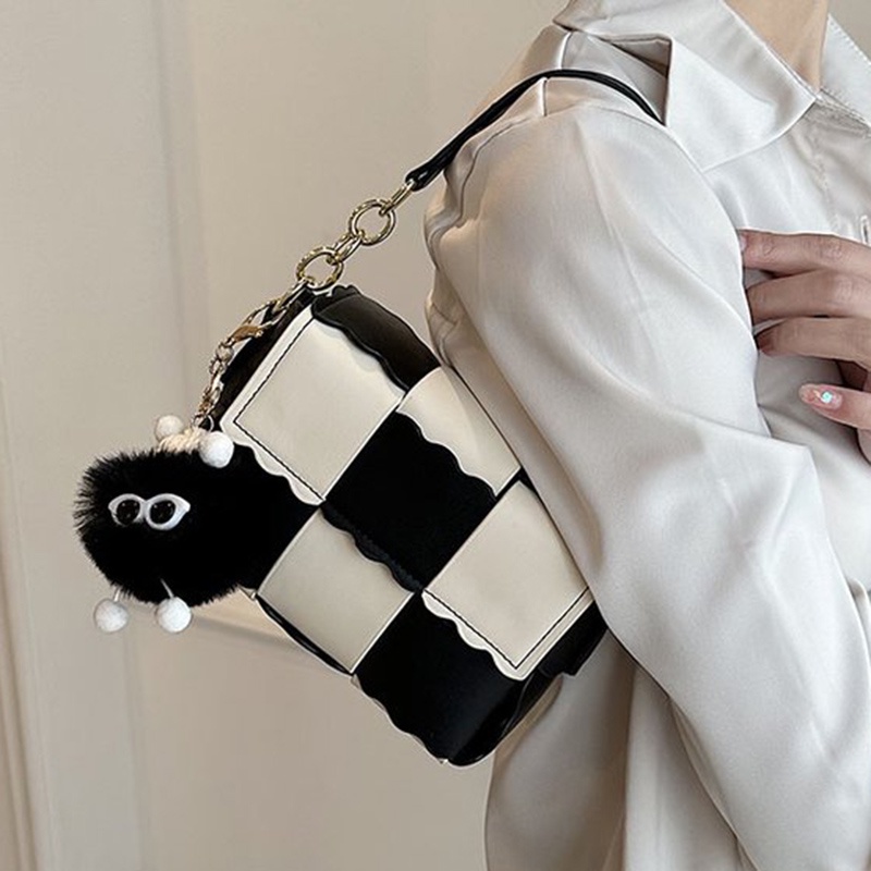 Túi Xách Đeo Vai Hình Thoi Thời Trang Cao Cấp Dành Cho Nữ