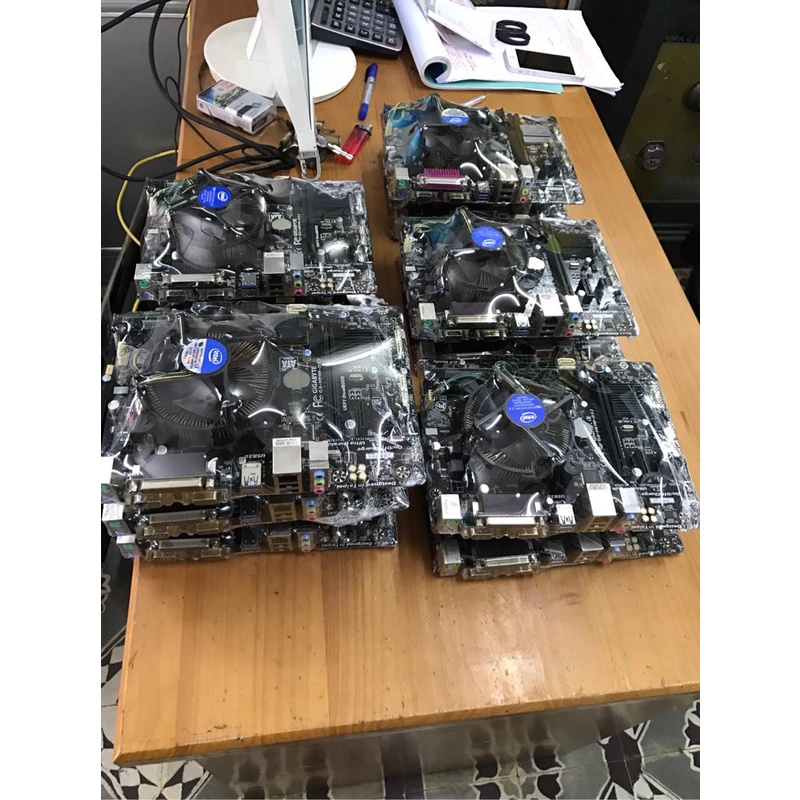 COMBO Main Giga/Samsung H61 + Chip I3 2100 + Ram 4GB kèm Fan CPU Zin