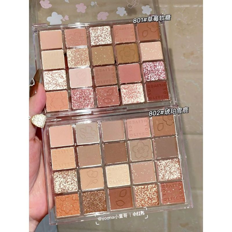 Bảng mắt Hold Live Evening Sakura Dance Eyeshadow Palette 20 ô