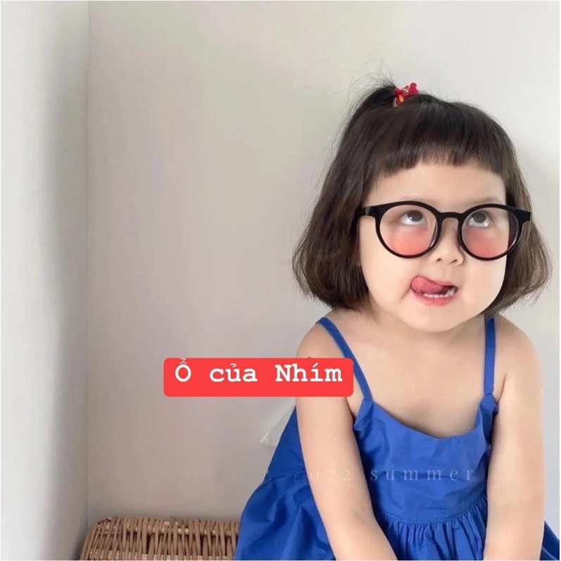 Kính má hồng cho bé