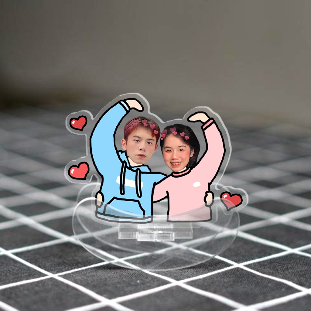 Standee lắc lư cặp đôi in theo yêu cầu 2 chibi đáng yêu quà tặng cho người yêu, người thân, bạn bè
