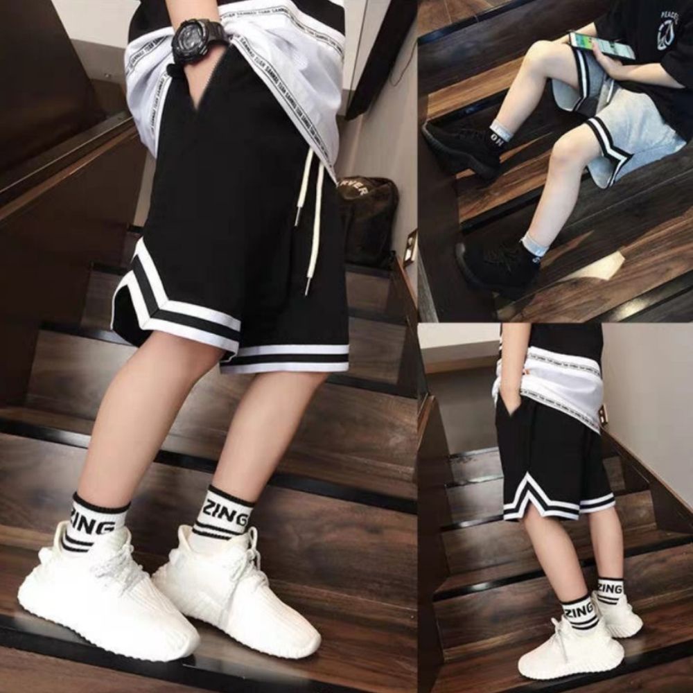 Mẫu mới quần short thể thao phối sọc đen trắng xẻ viền v zenkodlmen short nam 9000020