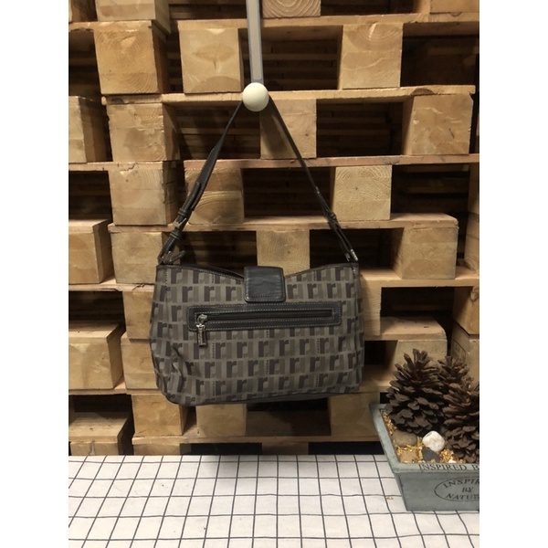 Túi đeo vai hiệu Renoma - 2hand