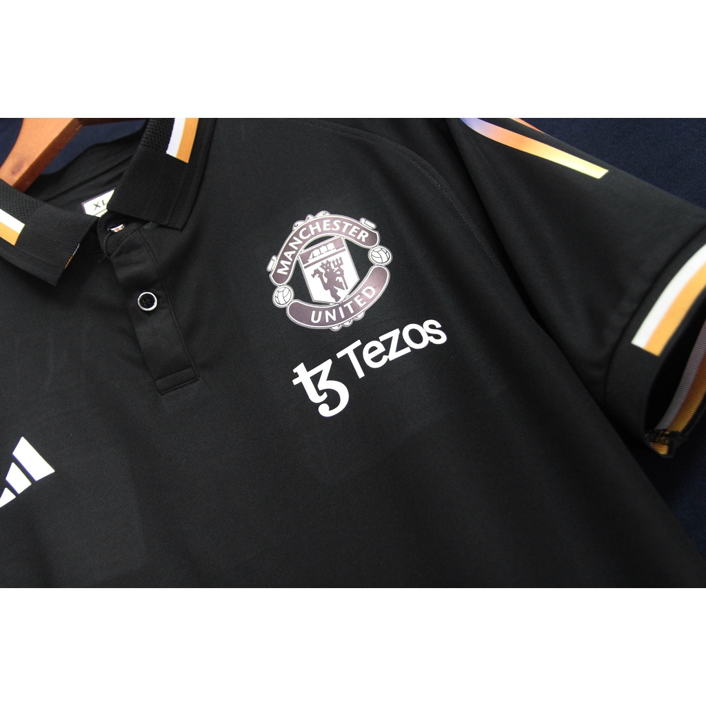 Áo polo MU Đen Sắc Màu 2022-2023