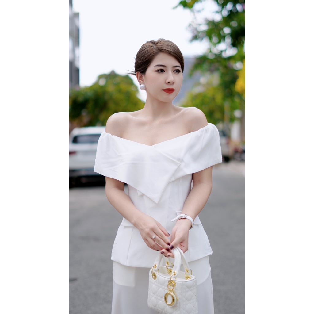 Áo Peplum Trễ Vai Sang Trọng 4YOUNG A2232