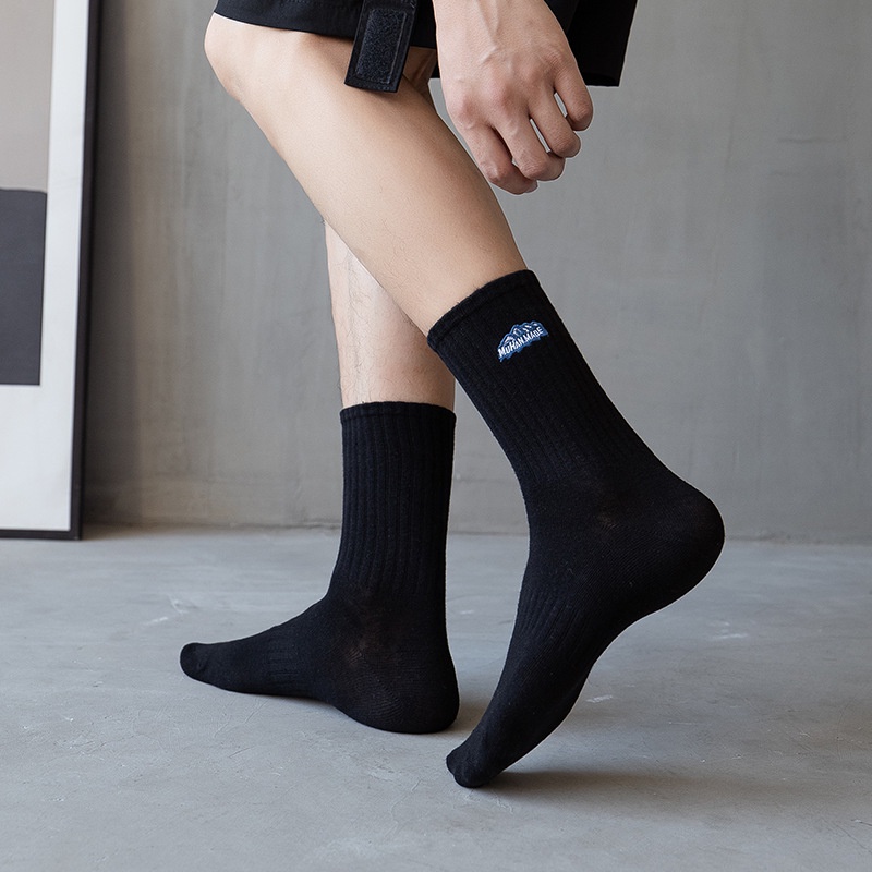 Vớ Cotton Cổ Vừa Thoáng Khí Thêu Họa Tiết Đơn Giản Màu Sắc Thời Trang Cho Nam Và Nữ