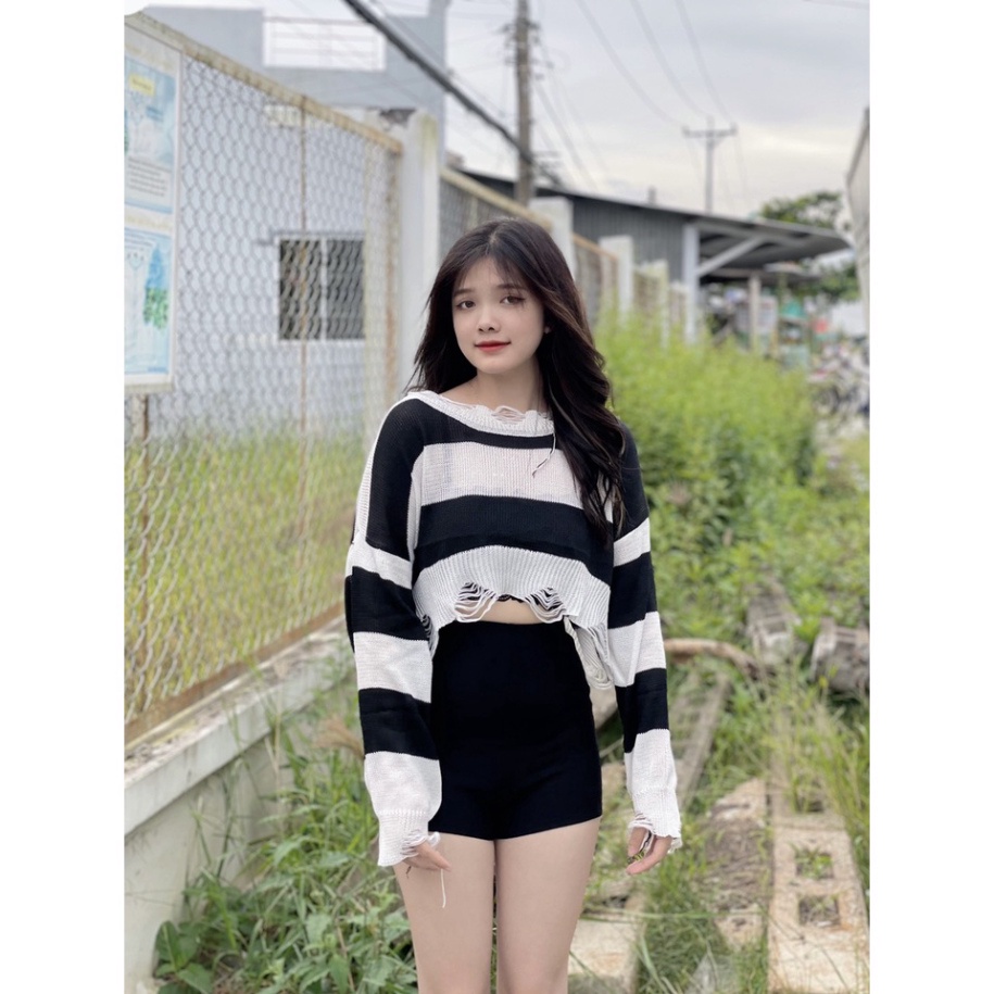 Áo len mỏng croptop tay dài , áo len dệt kim kẽ sọc ,áo croptop tay dài trắng đen PLA11799