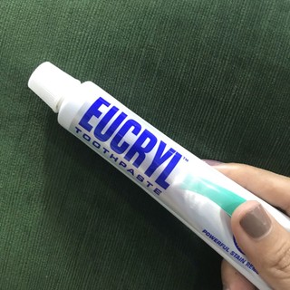 Kem Đánh Răng Giúp Tẩy Trắng Răng Eucryl Toothpaste 62g