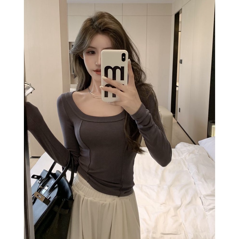 [2 Màu] Áo Thun Tay Dài Mỏng Bên Trong Với Quần Legging Ngắn insU Cổ Chữ U