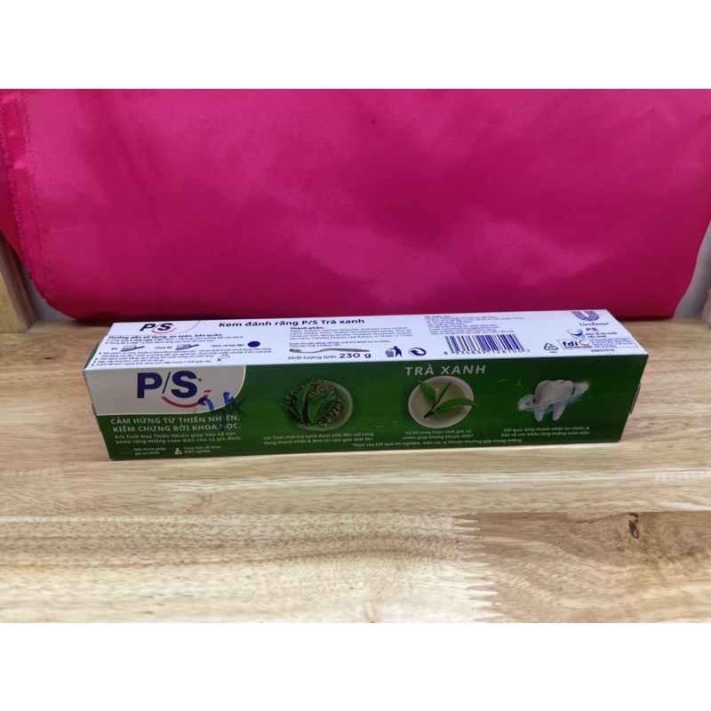 Kem đánh răng P/S Trà Xanh 180g