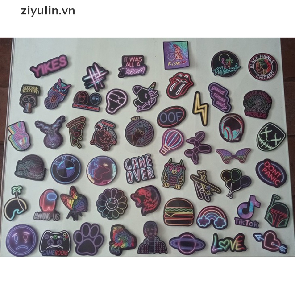 Bộ 50 Miếng Dán Họa Tiết Graffiti Màu Neon Trang Trí Vali / Xe Hơi / Xe Máy DIY