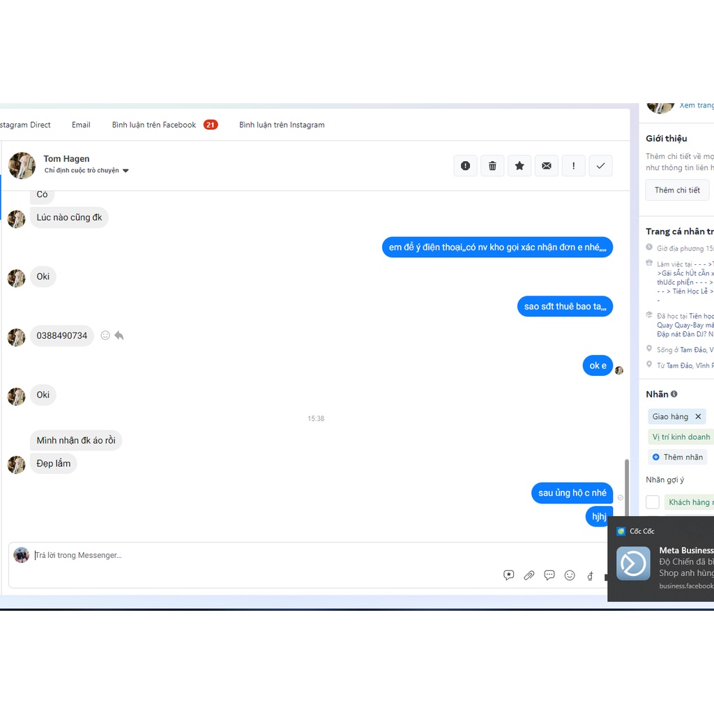 Áo sơ mi phối đen cầu vai