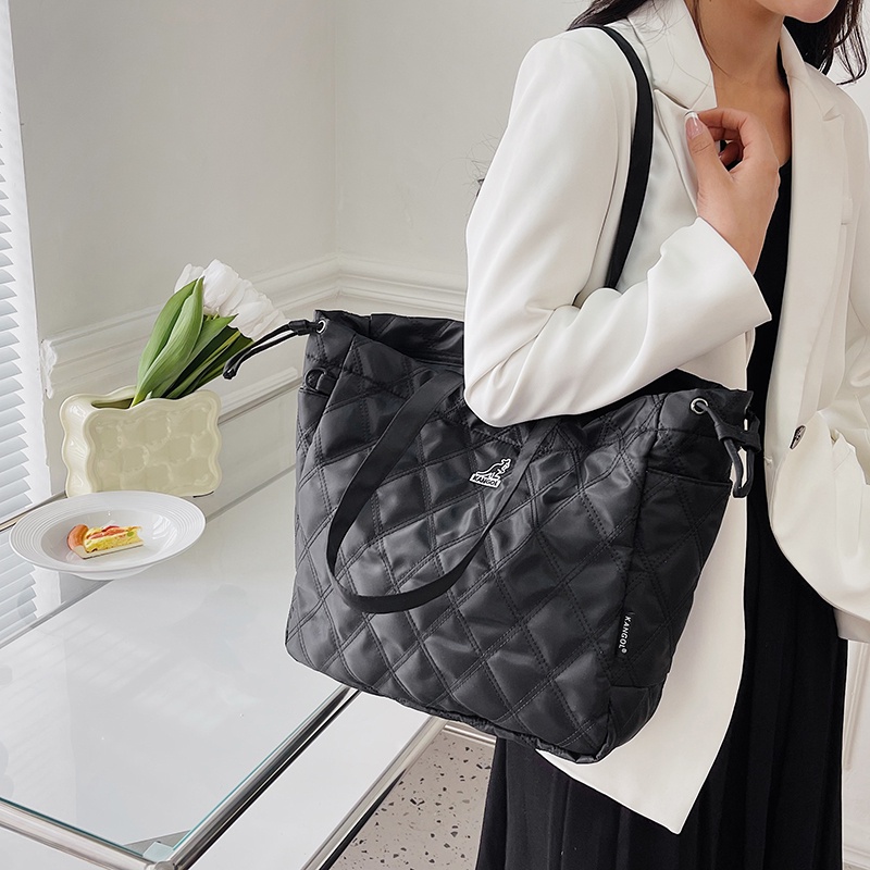 Túi Đeo Vai Cỡ Lớn Thời Trang Hàn Quốc Cho Nữ