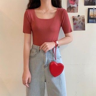 Áo thun cổ vuông kiểu Hàn Quốc T628