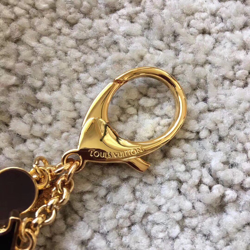 Móc Khóa Tròn Họa Tiết Hoa Cổ Điển Thời Trang