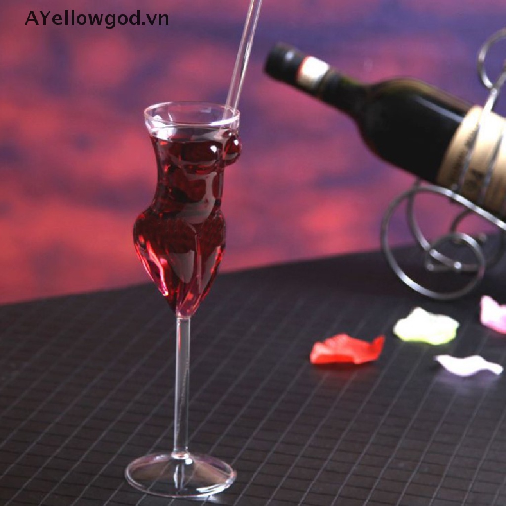 Ly Thủy Tinh Uống Rượu Cocktail Hình Dáng Cơ Thể Phụ Nữ.