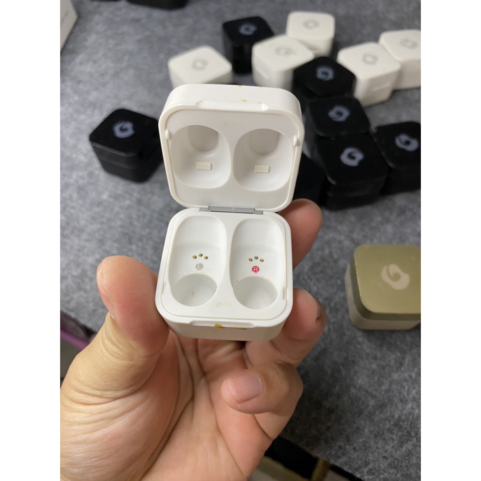 Hộp sạc tai nghe glidic nhật bãi
