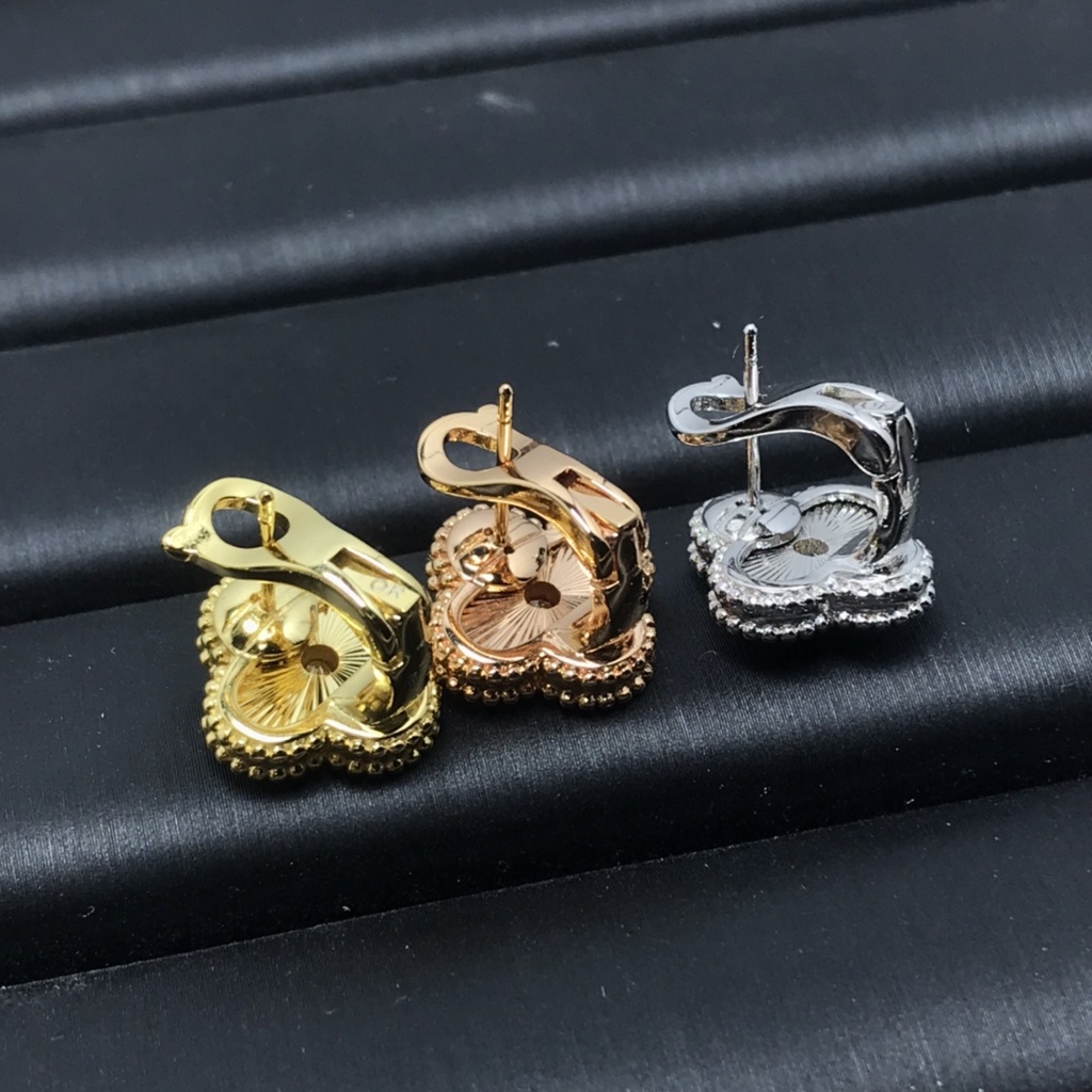 Bông Tai Mạ Bạc 925 Hình Cỏ Bốn Lá Phong Cách Mới