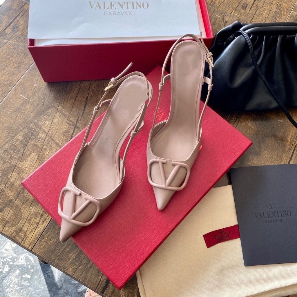 XZLX Valentino 2022 spring and summer low-cut pointed French high-heeled shoes V-buckle sandals women's shoes high-end versatile