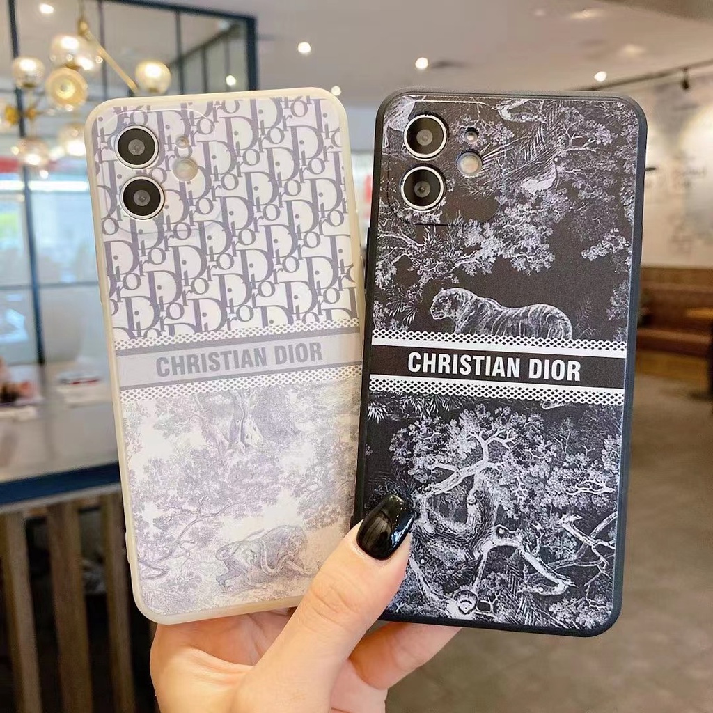 Ốp lưng Realme 5 5i 5S 6i U1 2 Pro C2 2 5 Pro 6 Pro 6 Realme 6S C11 2020 C15 C12 C25 C25S 7 4G 7i C17 X7 8 4G 8 Pro 7 5G Vỏ điện thoại bằng silicon kiểu châu Âu và châu Âu 90 °